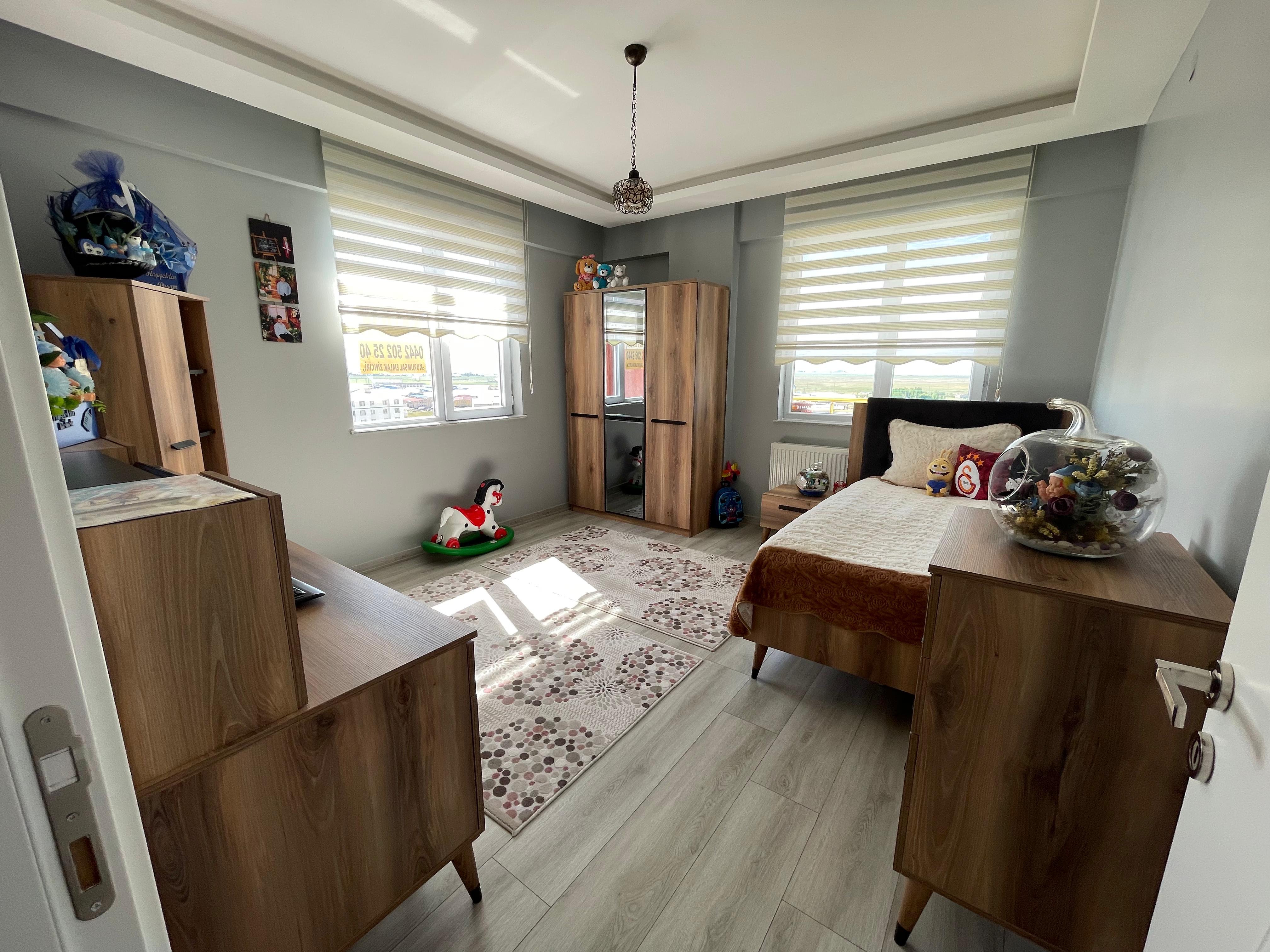 HİLALKENT'TE SATILIK FIRSAT DAİRE